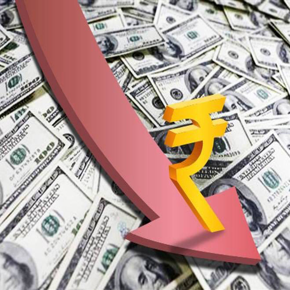 Rupee Declines Amid Middle East Tensions and Crude Oil Surge; Volatility Remains Contained